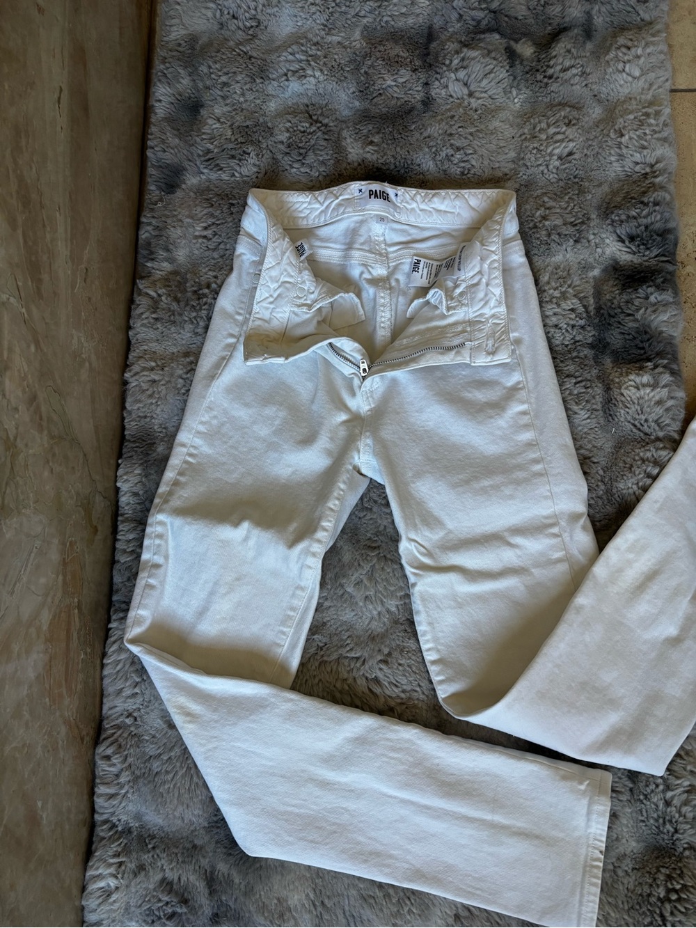 PAIGE White Skinny Jeans with Clean Fade